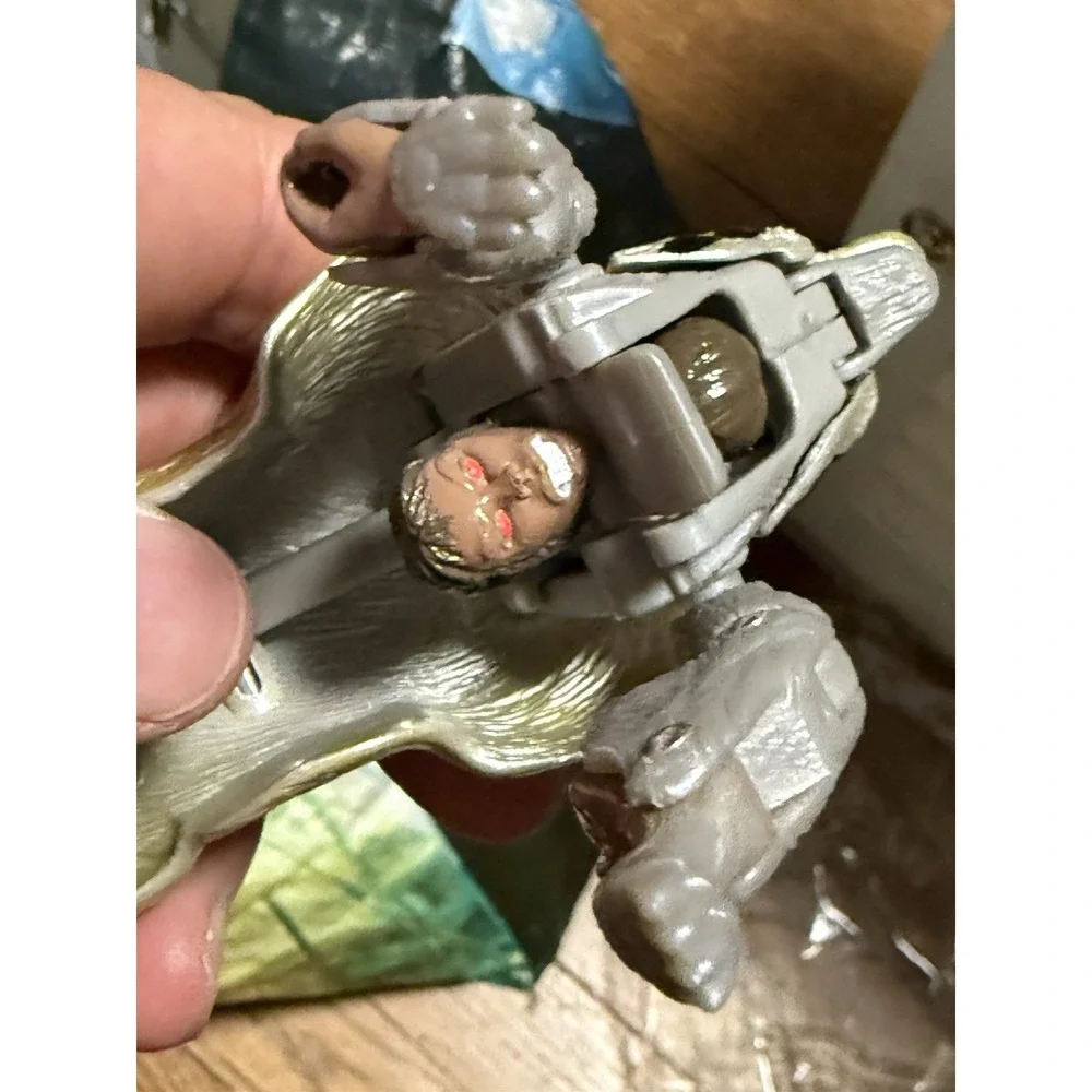 Transformers Deluxe Animorphs Cassie Wolf Action Figure Beast Wars Missing Parts